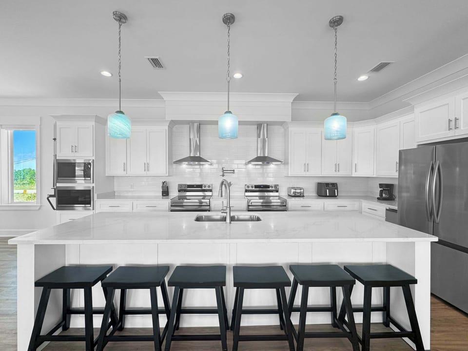 The open kitchen is well equipped for an unforgettable getaway​
