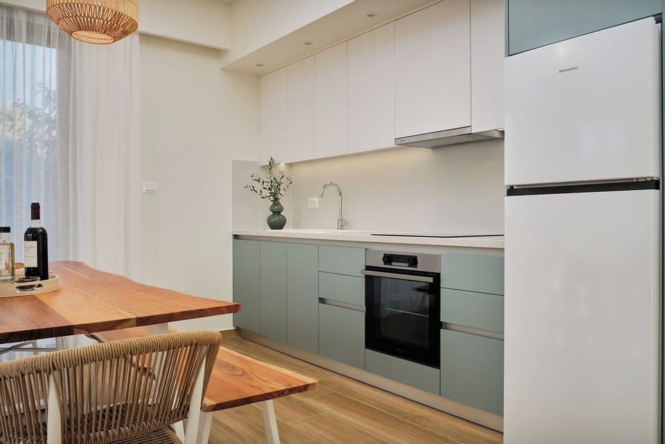 Comfort Villa, Sea View | Private kitchen | Espresso maker, fridge, oven, stovetop