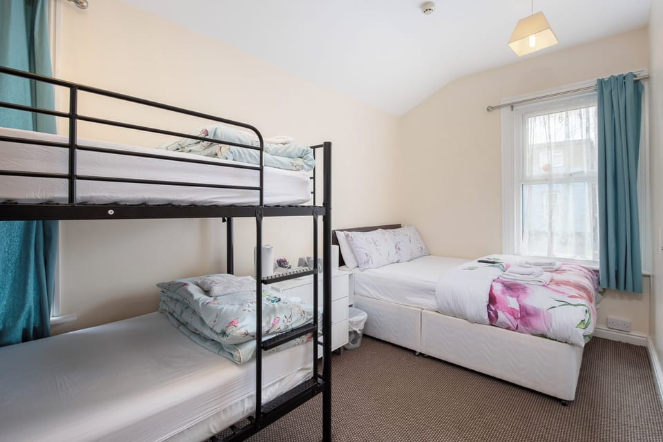 Family Quadruple Room | WiFi (free)