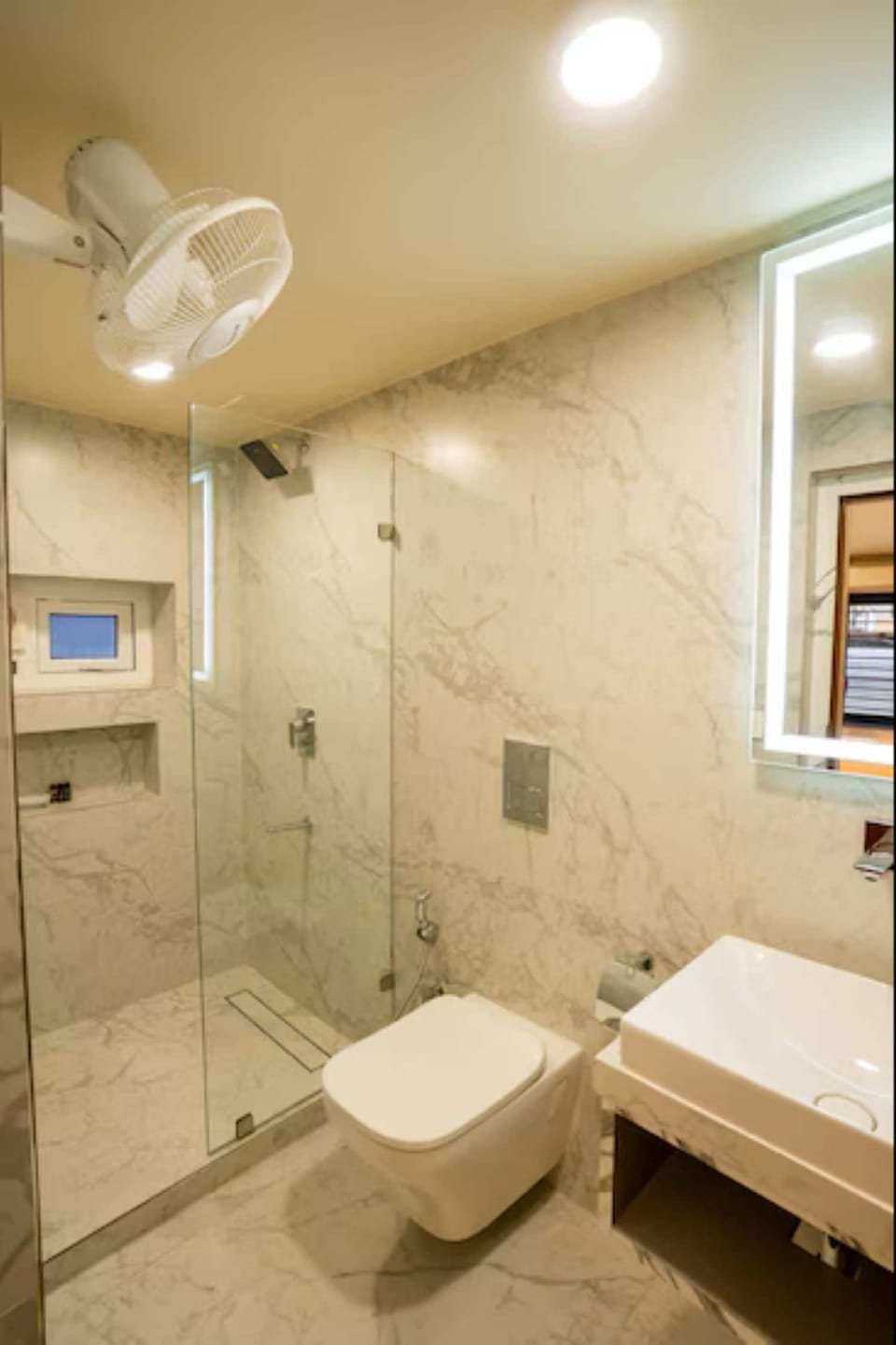 Classic Room | Bathroom | Towels