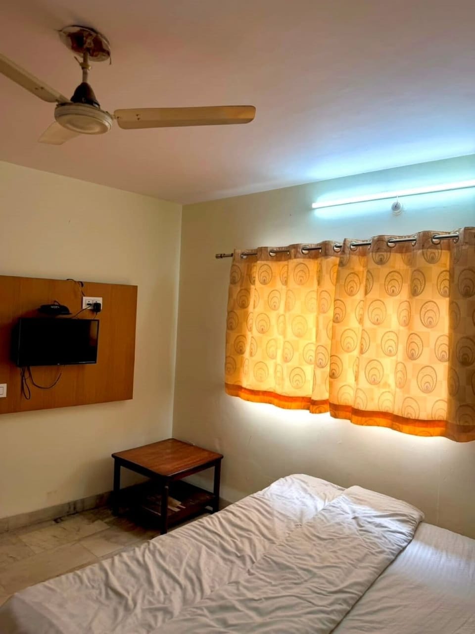 Deluxe Room | Premium bedding, WiFi (free), bed sheets