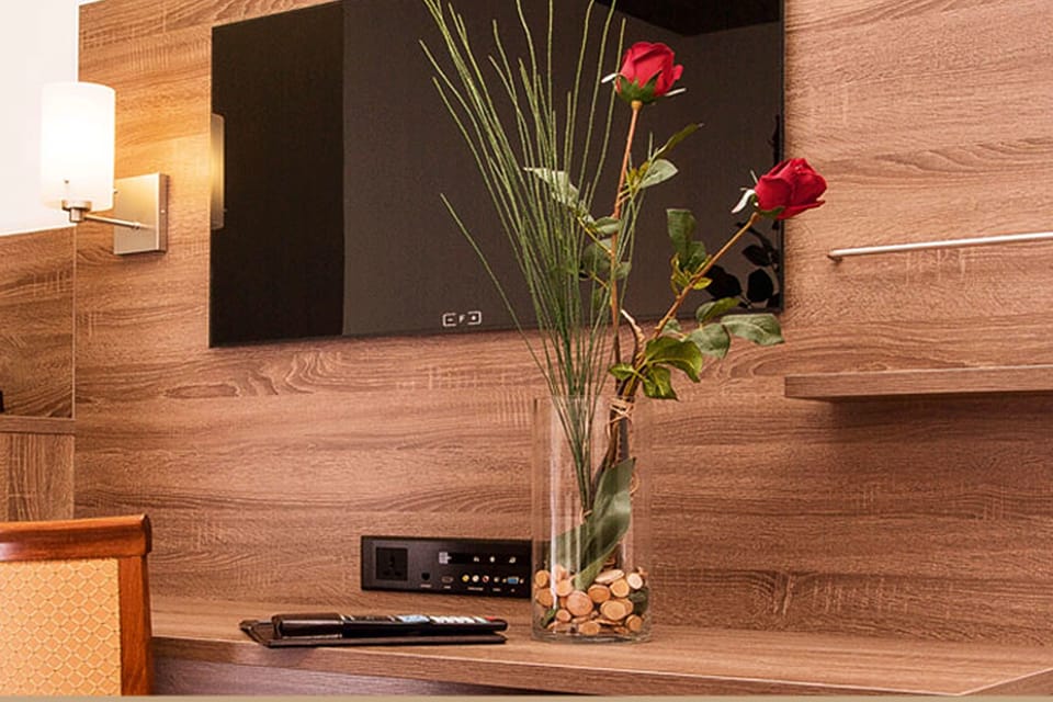 Family Room, 2 Bedrooms, Connecting Rooms (Comfort) | Room amenity