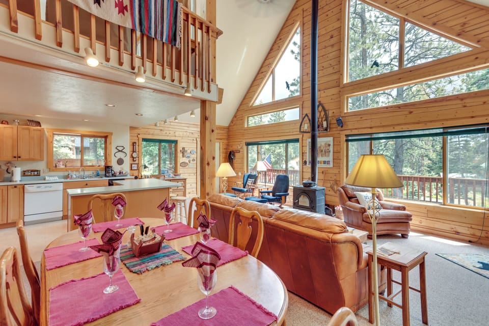 House (3 Bedrooms) | Interior