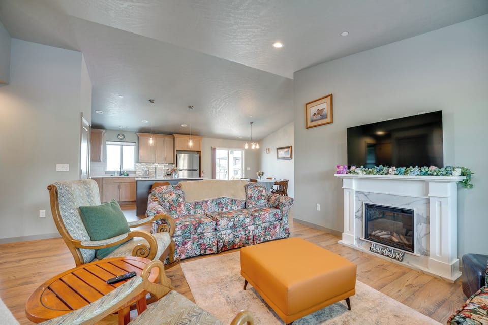 House (3 Bedrooms) | Interior