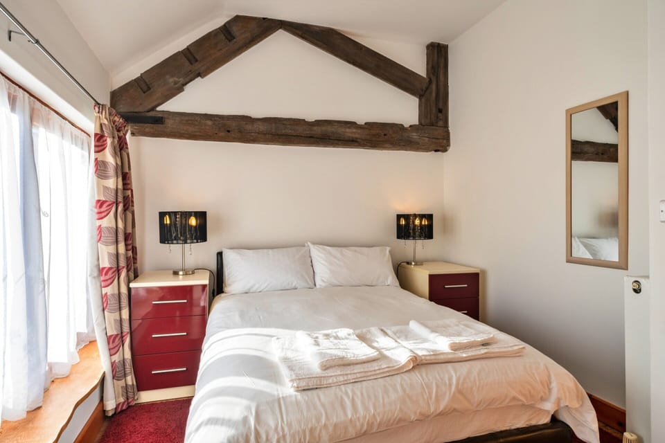 Devon Cottage With Games Room Cottage in East Devon District