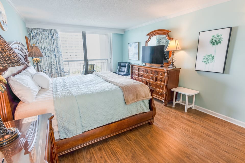 Condo, 2 Bedrooms | 2 bedrooms, WiFi (free)
