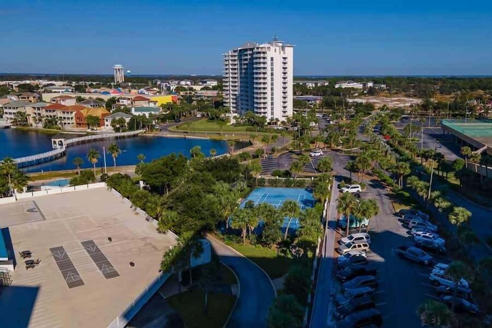 Condo, 3 Bedrooms | Exterior