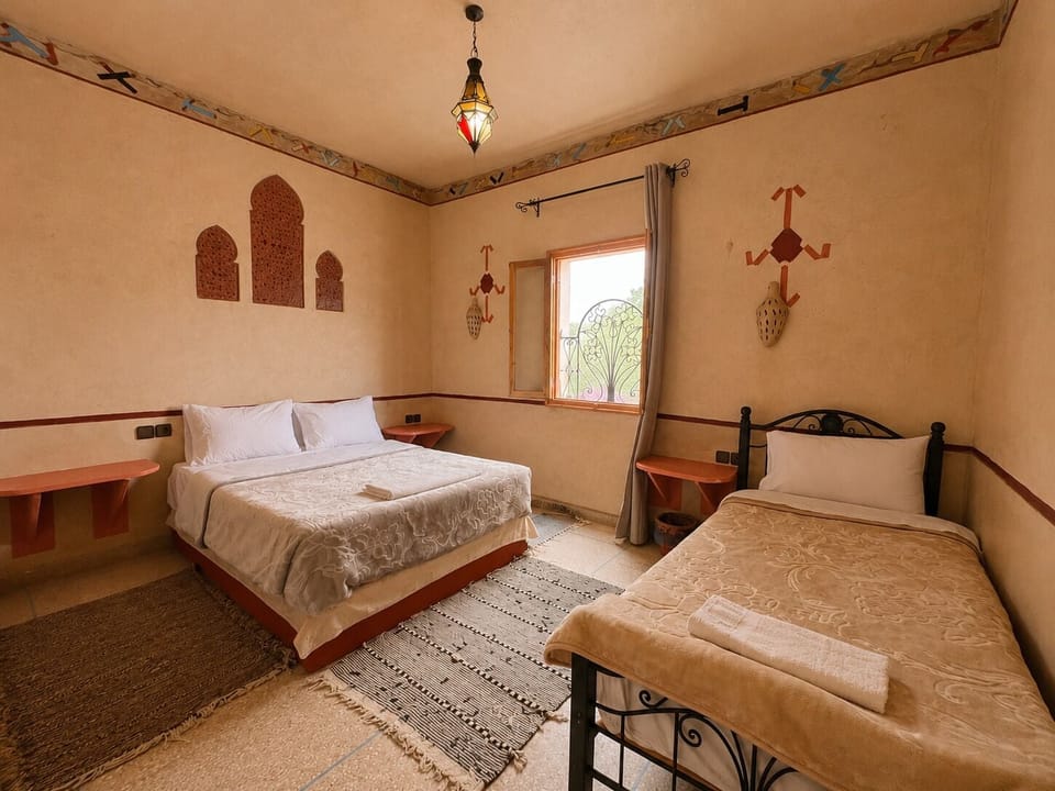 Classic Triple Room | WiFi (free)