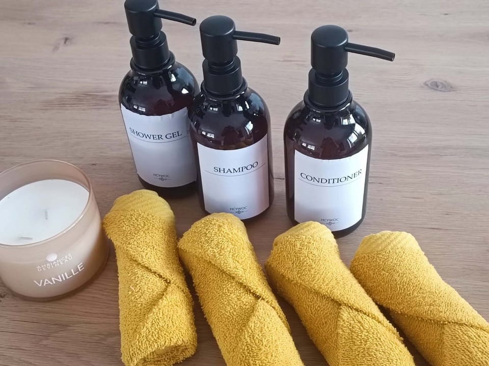 Bathroom amenities