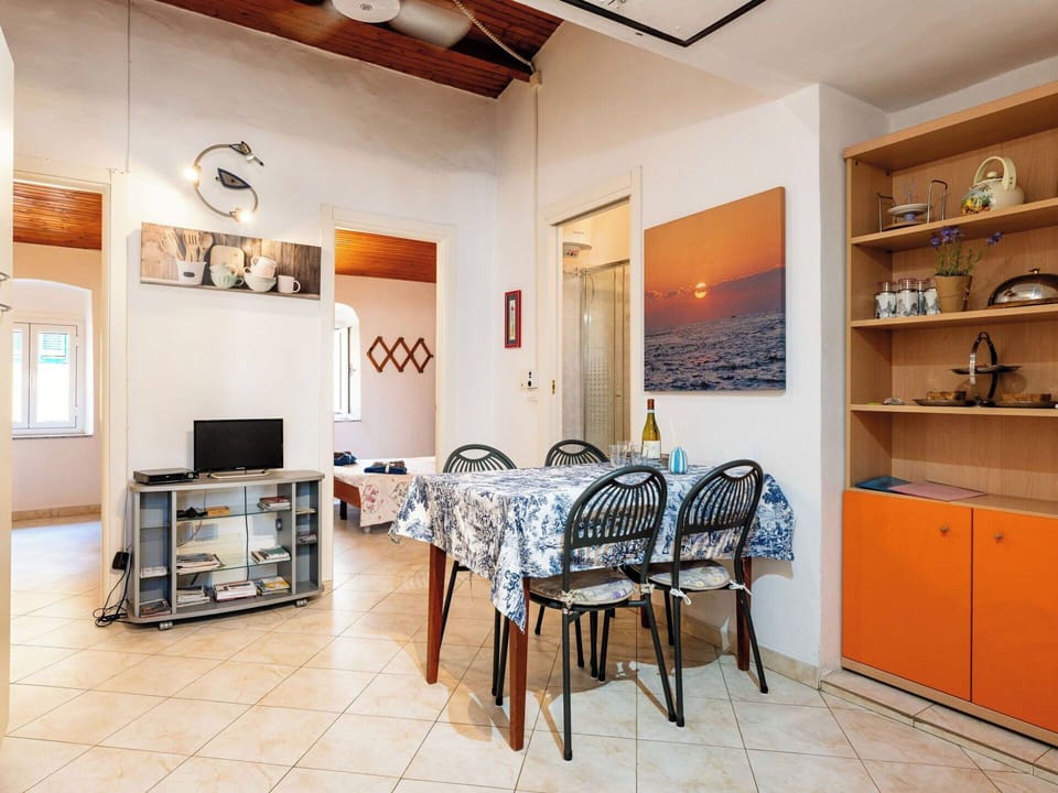 Furniture, Interior Design, Flooring, Floor, Wood, Ceiling, Room, Apartment, Chair, Table