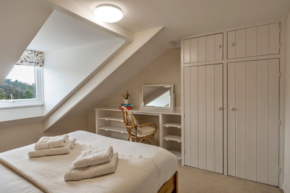 Apartment | 2 bedrooms, iron/ironing board