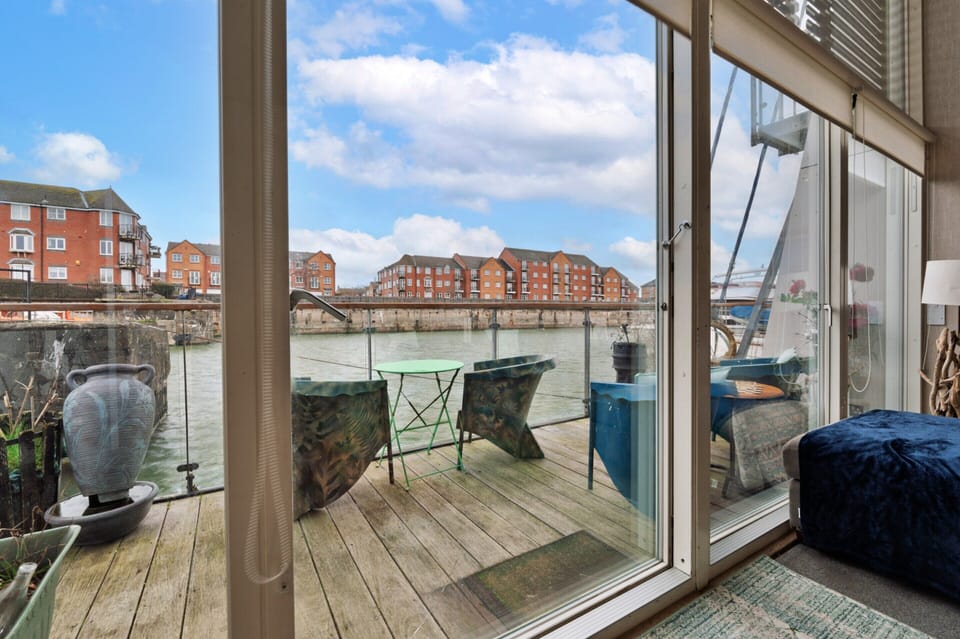 Mobile Home | Balcony