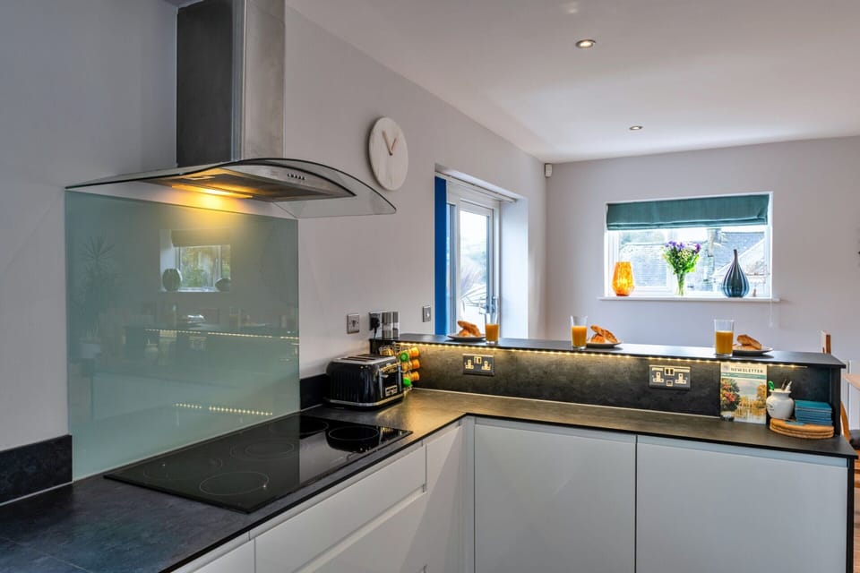 House | Private kitchen | Highchair