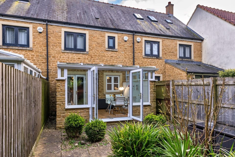 Cottage | Balcony