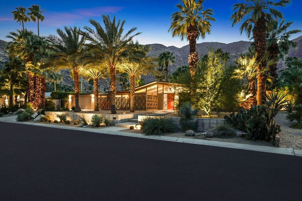 Exterior of this lovely home!