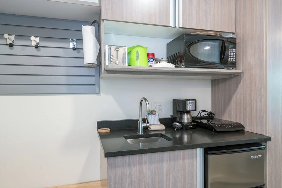 Kitchenette