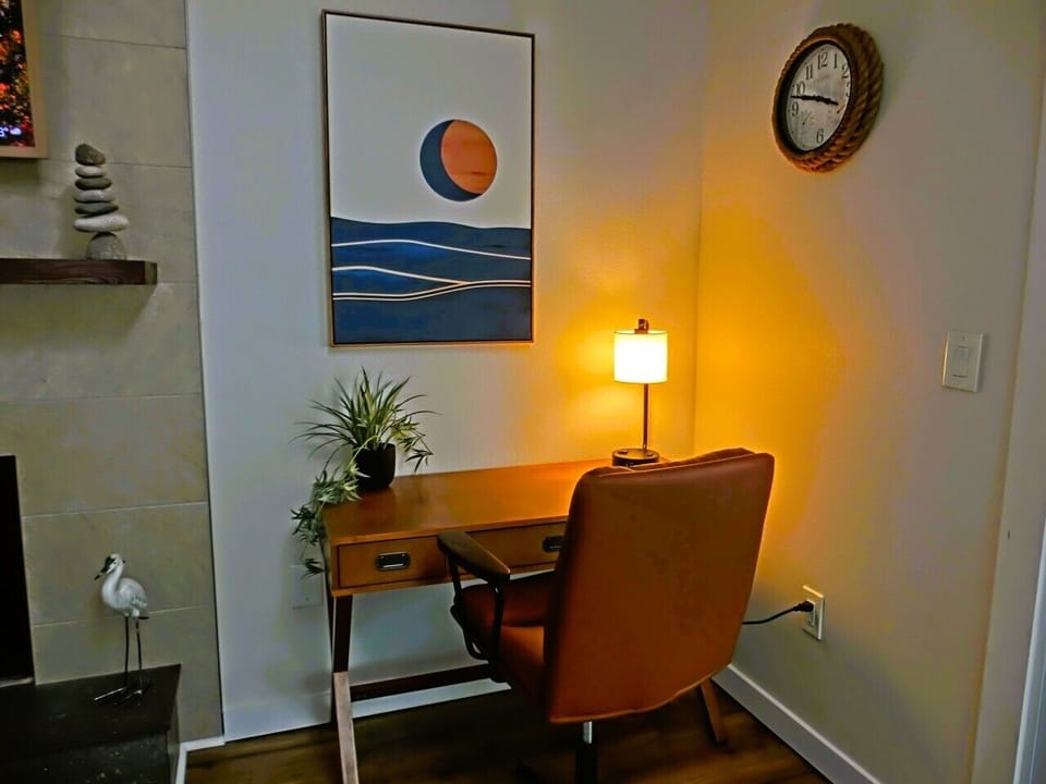 Comfy Desk Area