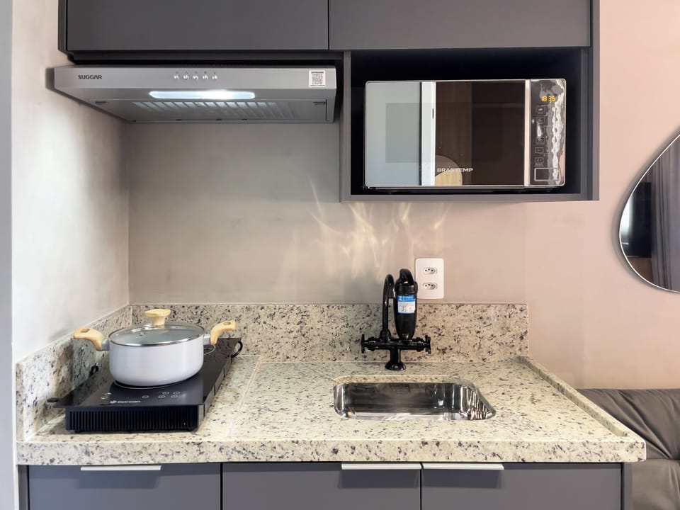 Apartment | Private kitchen | Microwave, stovetop, cookware/dishes/utensils