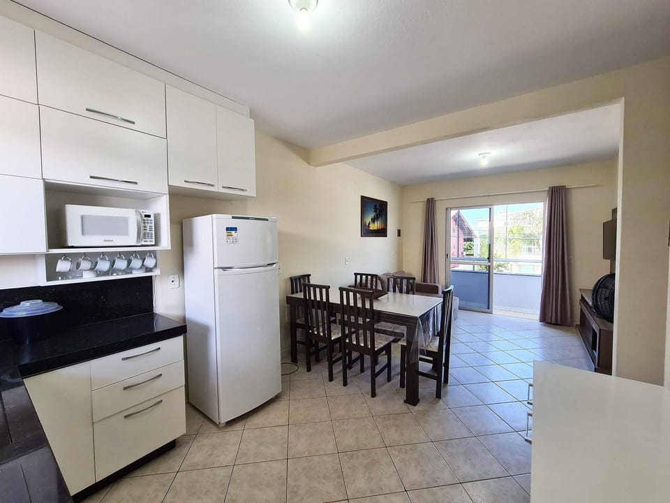 Basic Apartment | Private kitchen