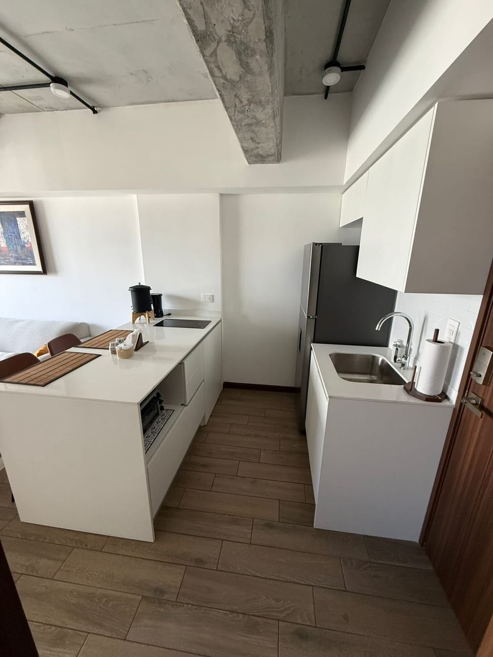 Apartment, 1 Queen Bed, Balcony, City View | Private kitchen