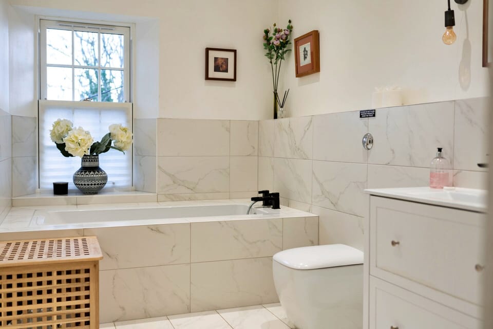 Heritage Holiday Home With Garden House in South Oxfordshire District