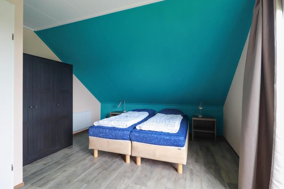 House | 2 bedrooms, iron/ironing board, individually furnished, bed sheets