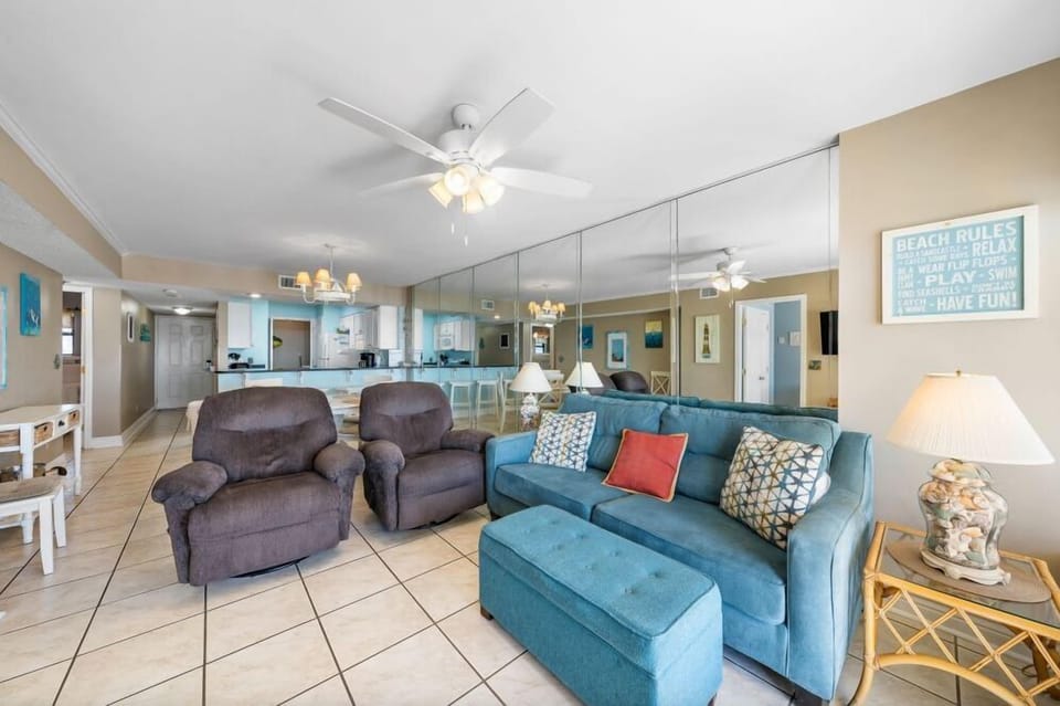 Condo, Multiple Beds (Boardwalk 486) | Living area