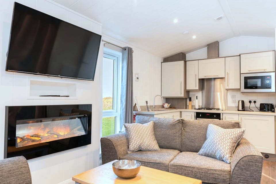 Chalet | Living room | Fireplace