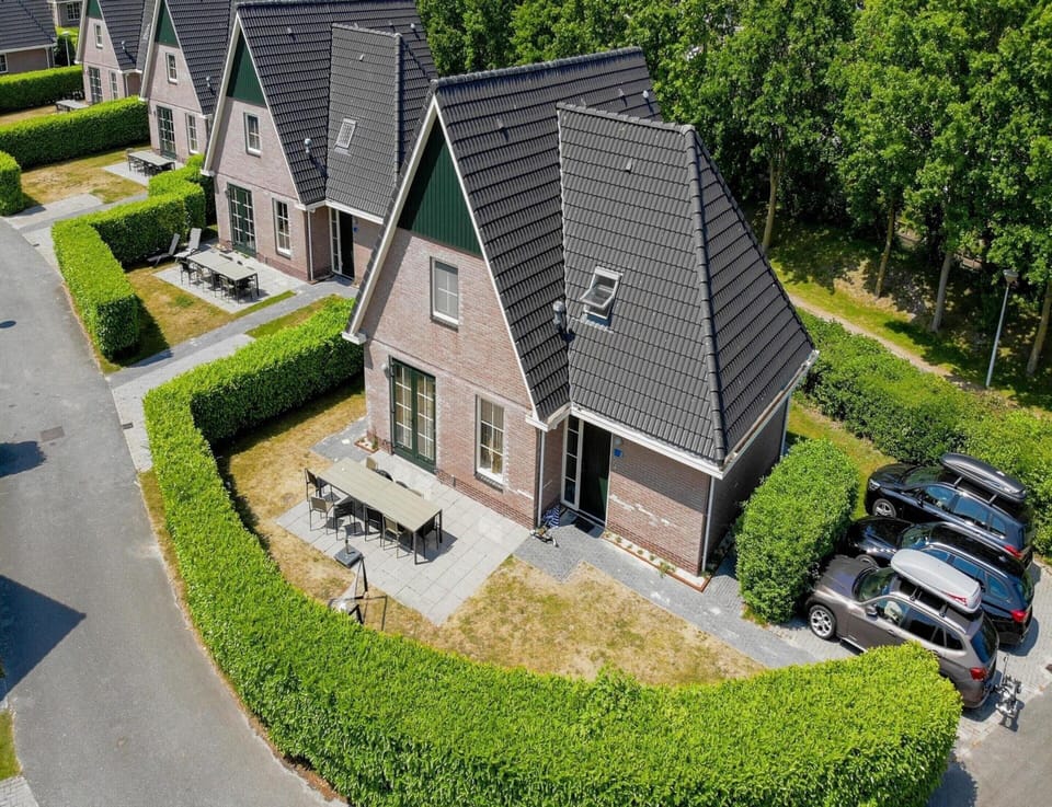 Villa | Exterior