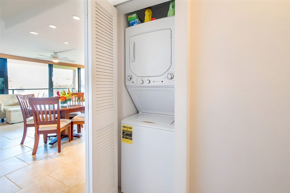 Laundry Closet With Washer Dryer
