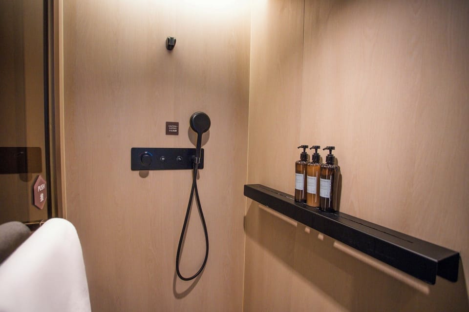 Family Triple Room, Non Smoking | Bathroom | Shower, rainfall showerhead, designer toiletries, hair dryer