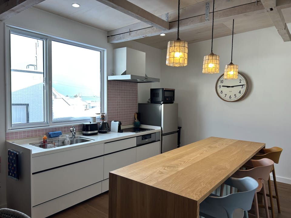 Basic House, 2 Bedrooms, City View | Private kitchen