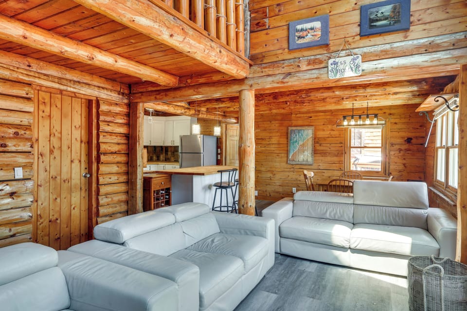 Living Room | 1st Floor