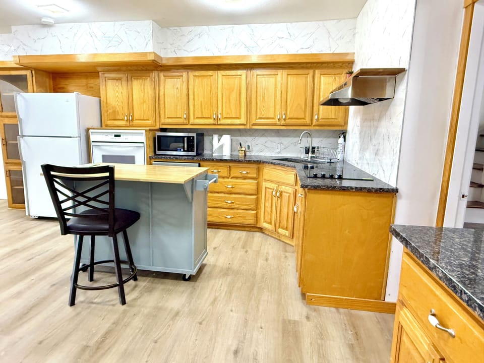 Fully equipped kitchen 
