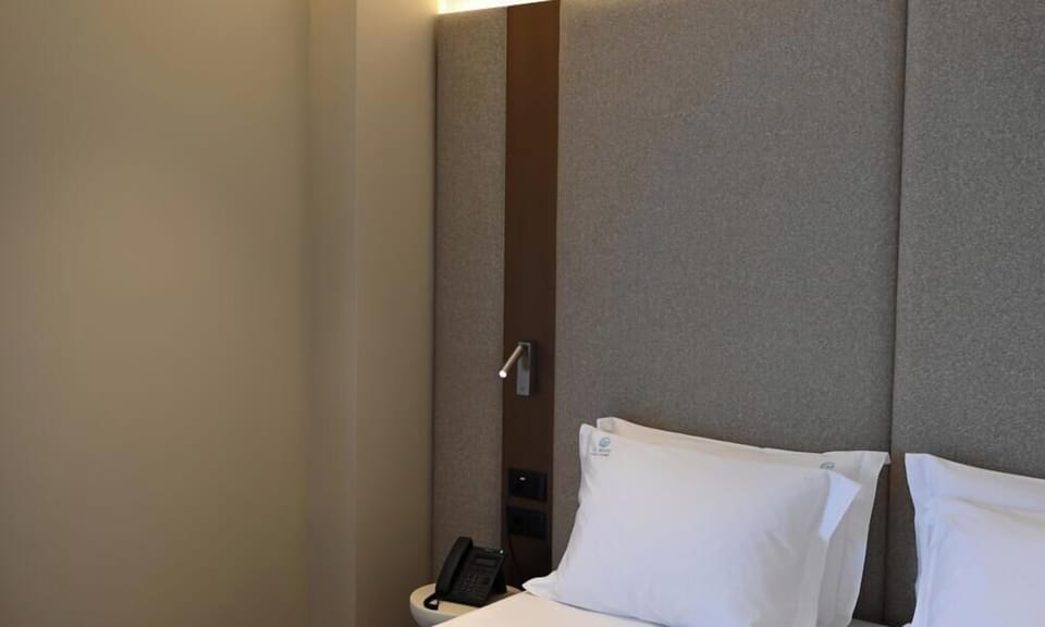 Classic Quadruple Room, Sea View | WiFi (free)