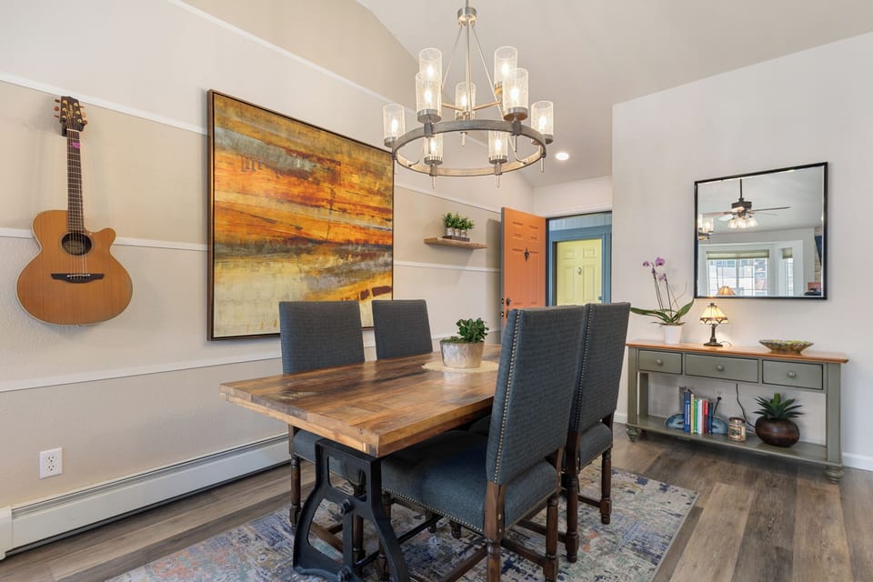 Dining Area | Dining Table for 4