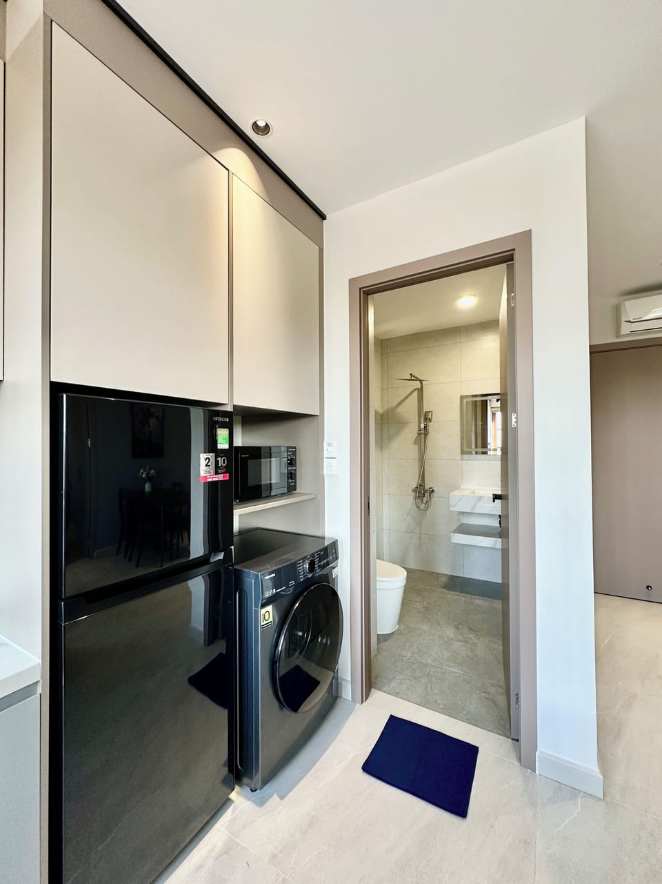 Family Apartment, 2 Bedrooms, Kitchen, City View | Interior