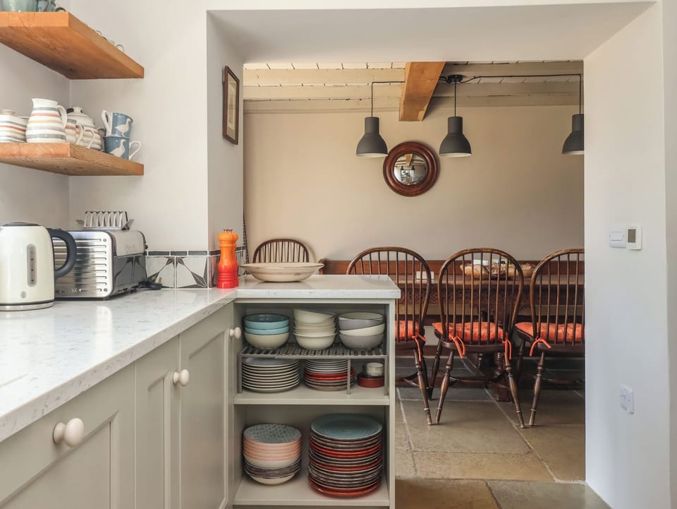 Dishwasher, cookware/dishes/utensils