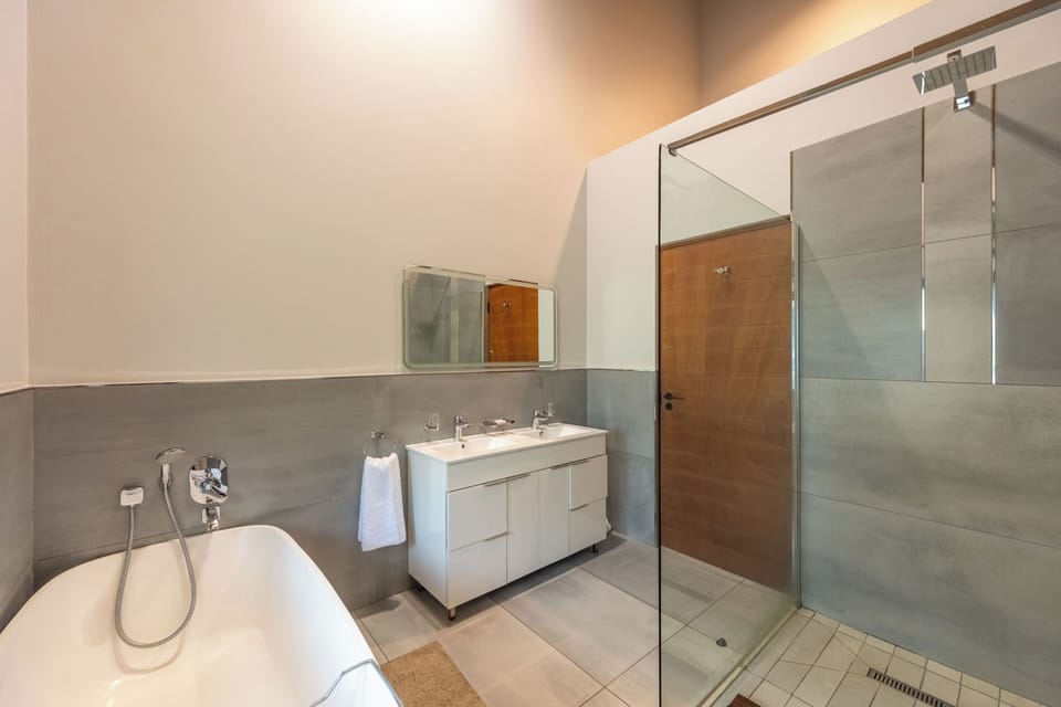 Luxury Chalet | Bathroom