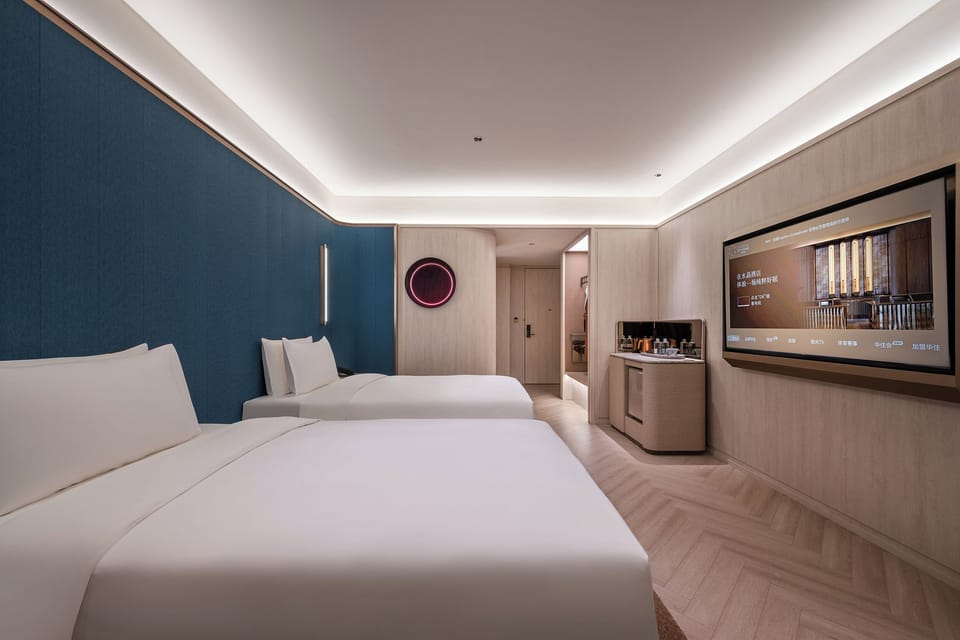 Business Twin Room | Down comforters, desk, laptop workspace, rollaway beds (surcharge)