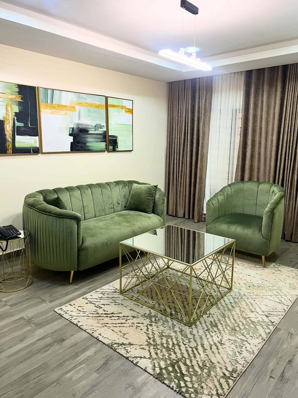 Family Apartment, Balcony, City View | Living area