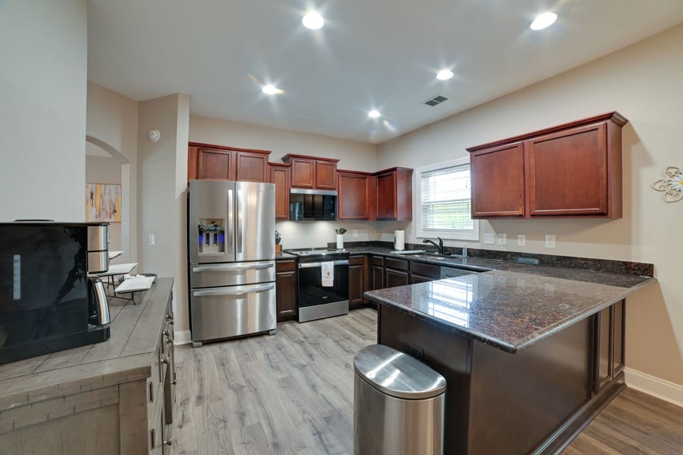 House (4 Bedrooms) | Interior