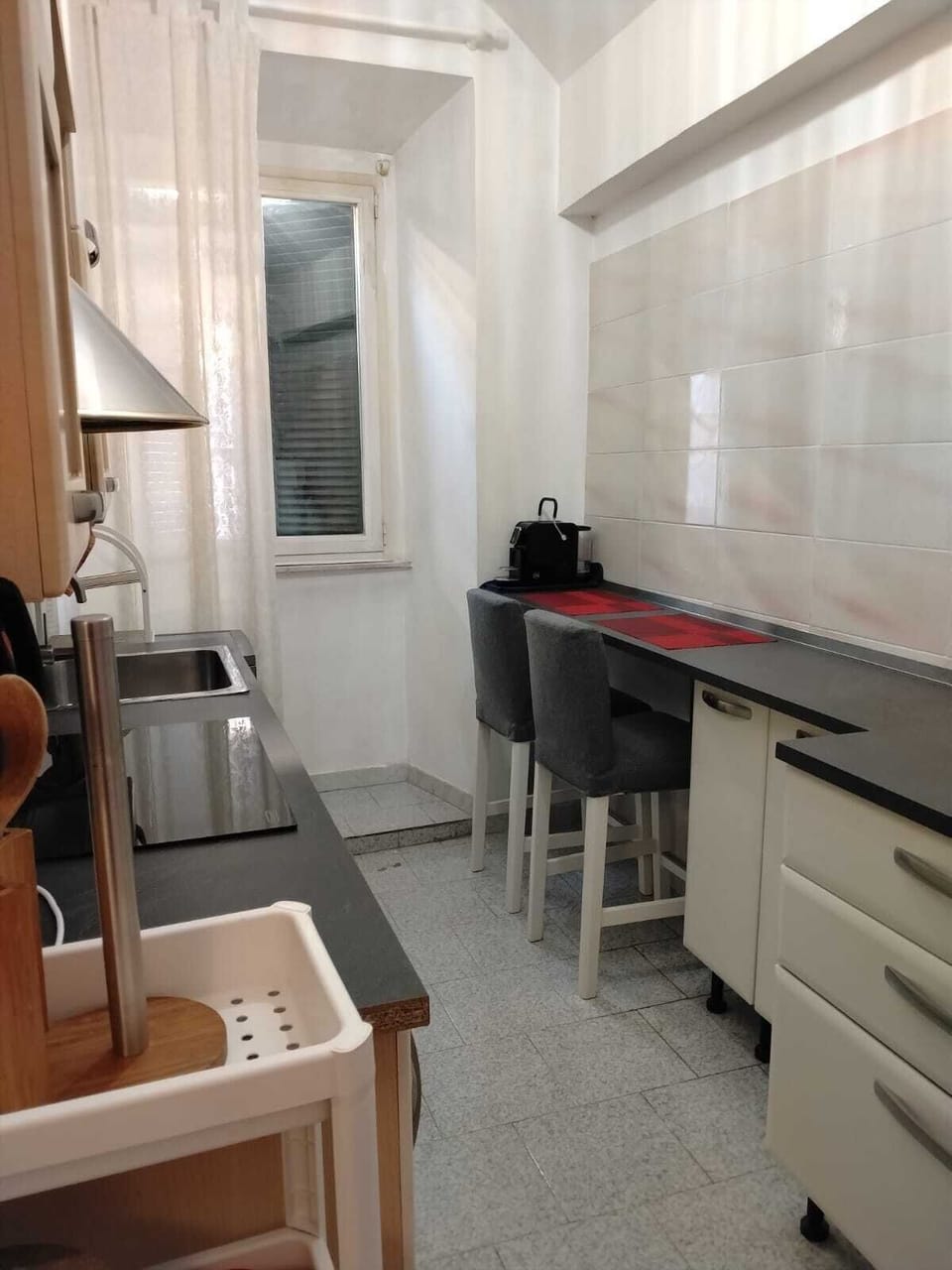 Apartment (1 Bedroom) | Private kitchenette | Espresso maker, microwave, electric kettle, blender