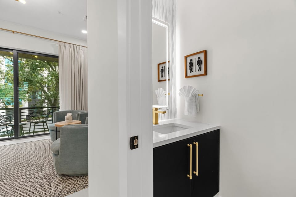 Townhome, 2 Bedrooms | Interior