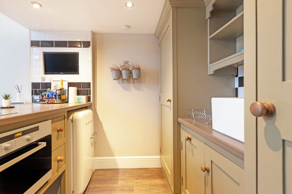 Comfort Apartment | Private kitchen