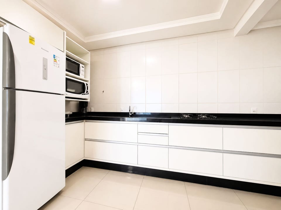 Apartment | Private kitchen | Microwave, oven, electric kettle, blender