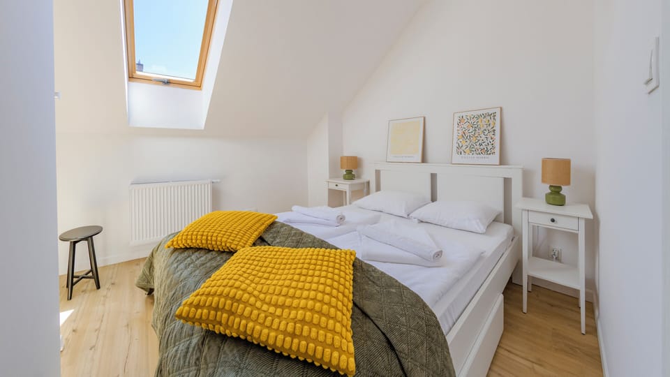 Apartment (1) | Iron/ironing board, WiFi (free), individually decorated
