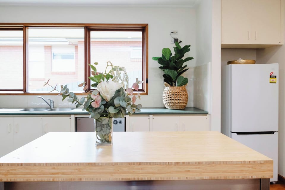 Apartment, 4 Bedrooms, Non Smoking | Private kitchen