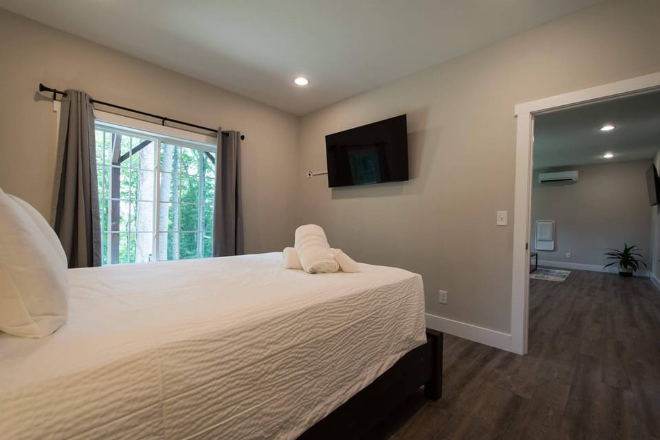 House | 1 bedroom, high-speed internet