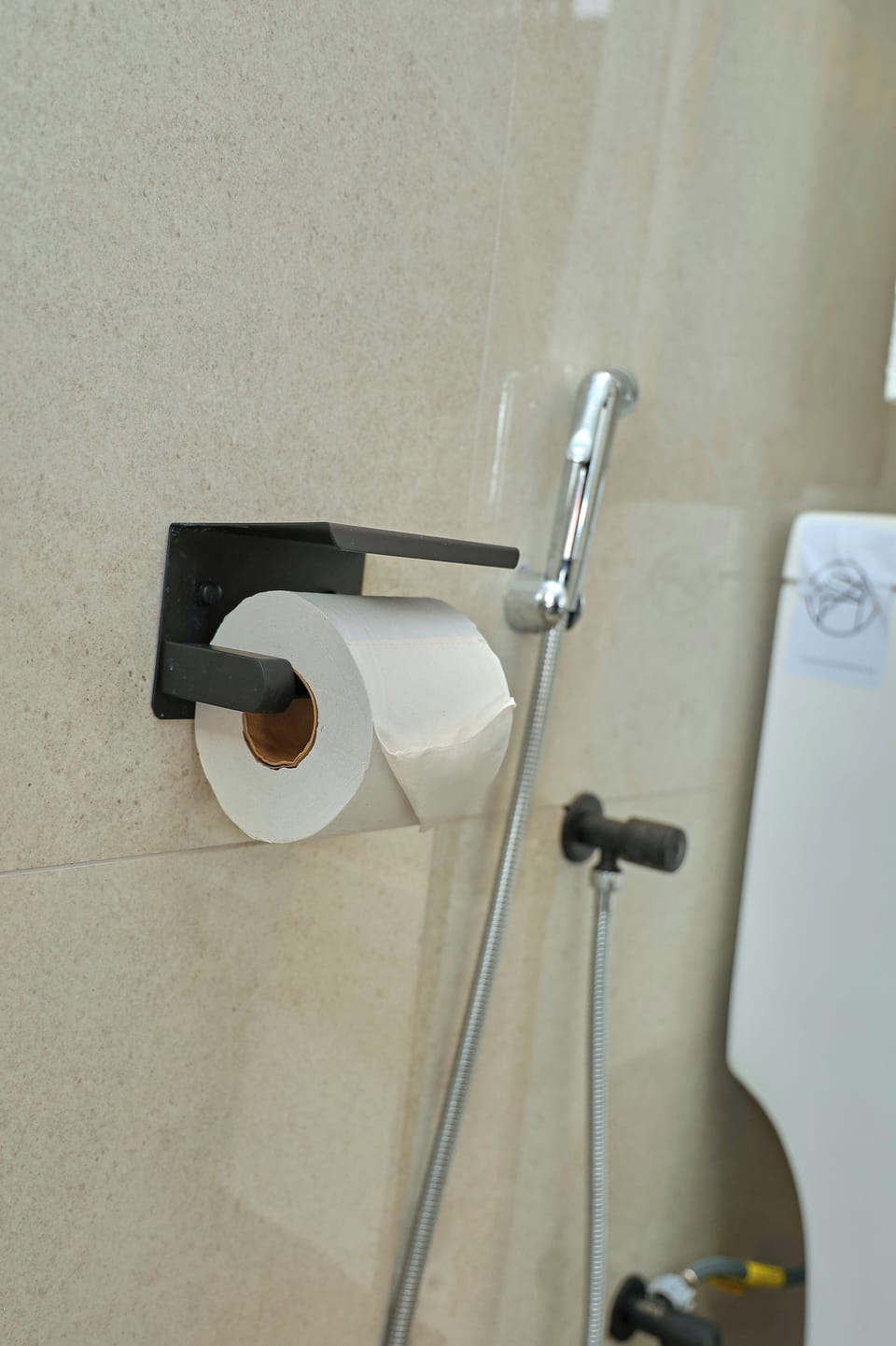 Classic Twin Room, Mountain View | Bathroom | Hair dryer, slippers, towels, soap